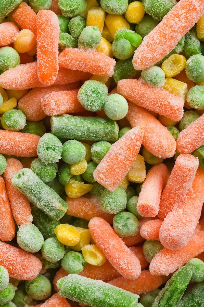 grüne Bohnen, Erbsen, Möhren und Mais als Tiefkühlgemüse